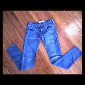 Women’s Hollister SoCal Stretch Skinny Jeans